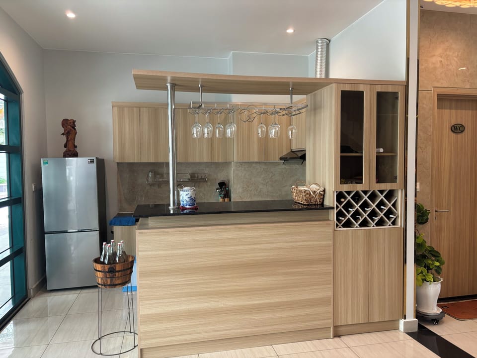 Shared fridge, microwave