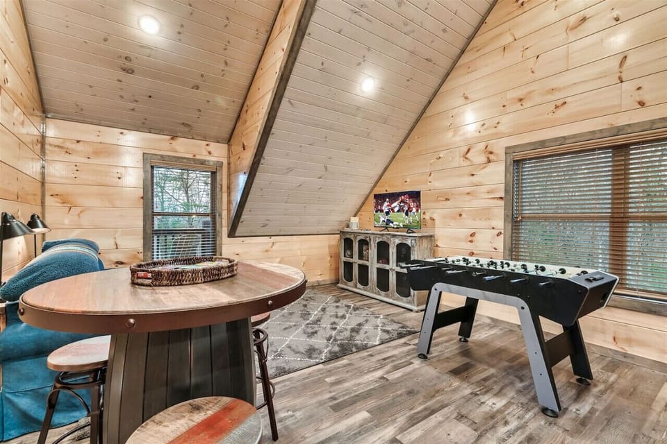 Upper Game Room with Pac-man arcade, foosball and classic games