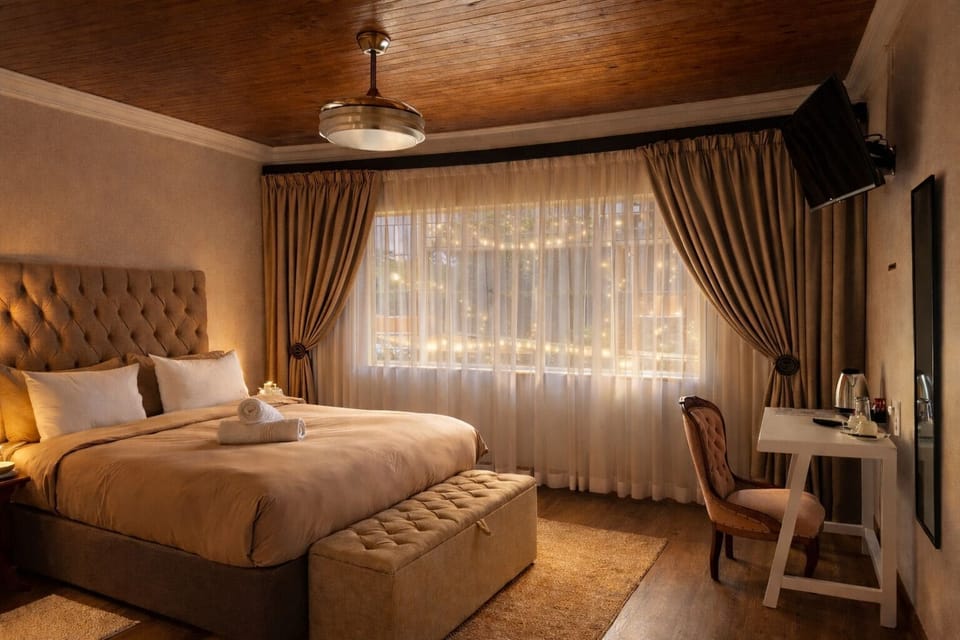 Deluxe Room | WiFi (free), bed sheets