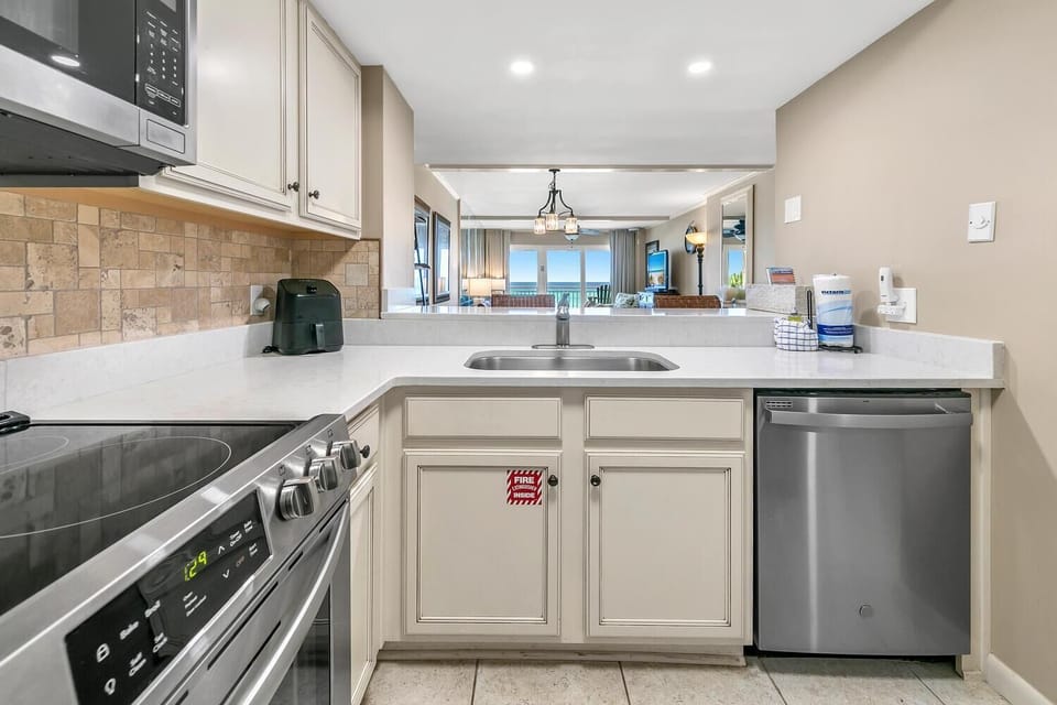 Condo, Multiple Beds (Dunes of Panama 205D) | Private kitchen | Oven, toaster