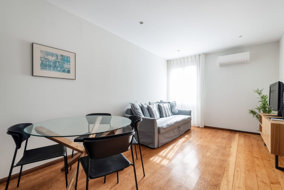Apartment (1 Bedroom) | Interior
