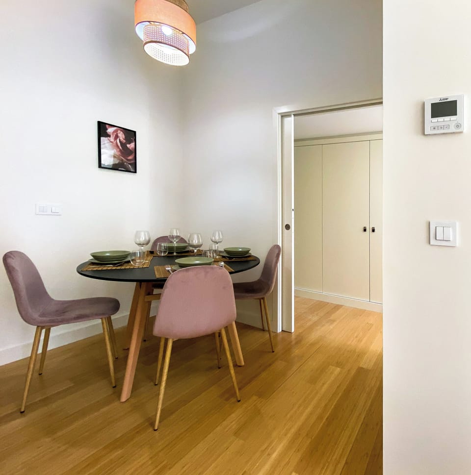 Apartment (1 Bedroom) | Interior