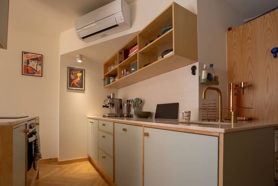 Apartment (1 Bedroom) | Interior