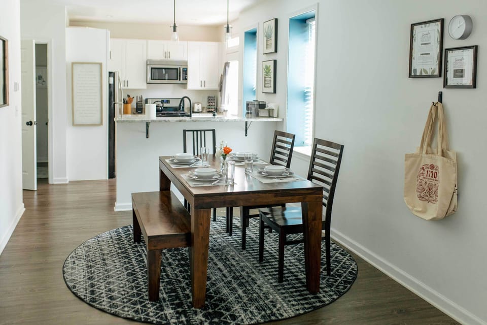 Kitchen & Dining Area | Keyless Entry