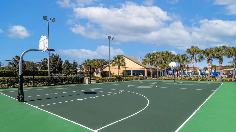 Sport court