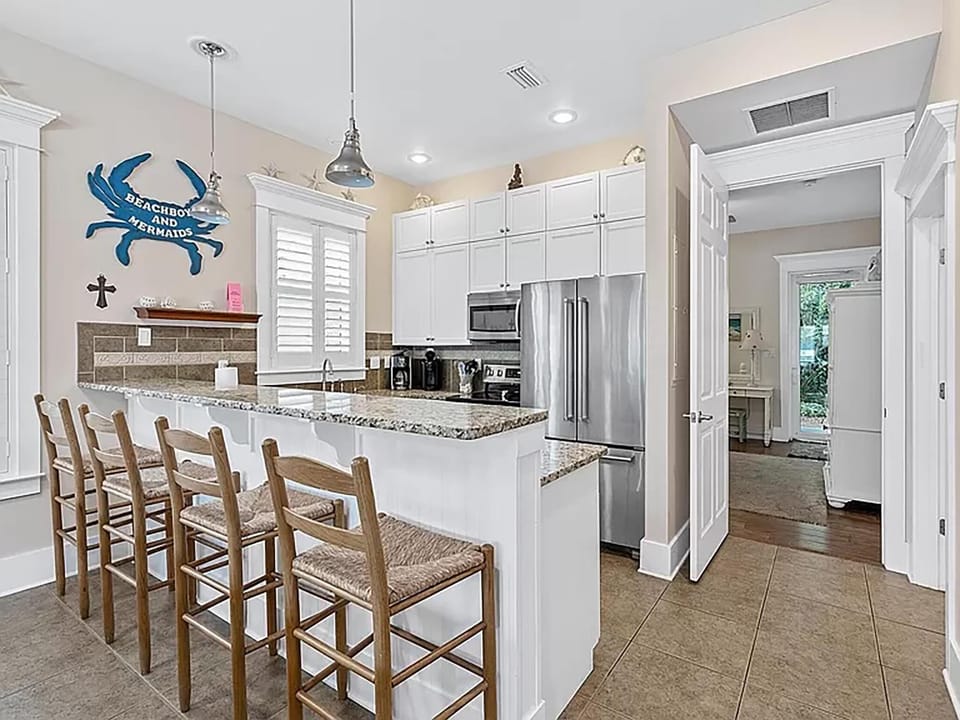 House, Multiple Beds (Beachboys & Mermaids) | Private kitchen | Oven, toaster