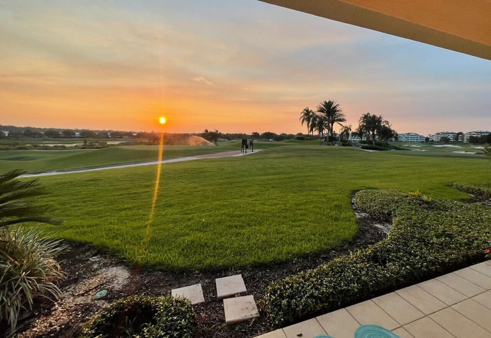 Fall inlove with the patio sunset view
