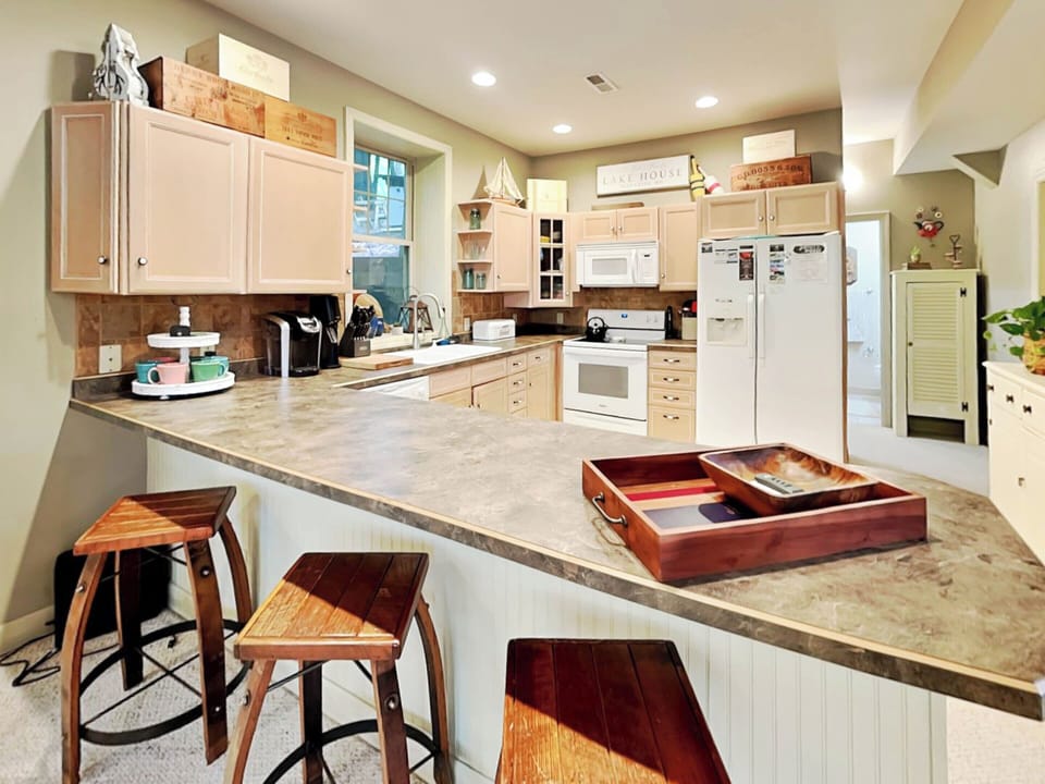 House (4 Bedrooms) | Property amenity