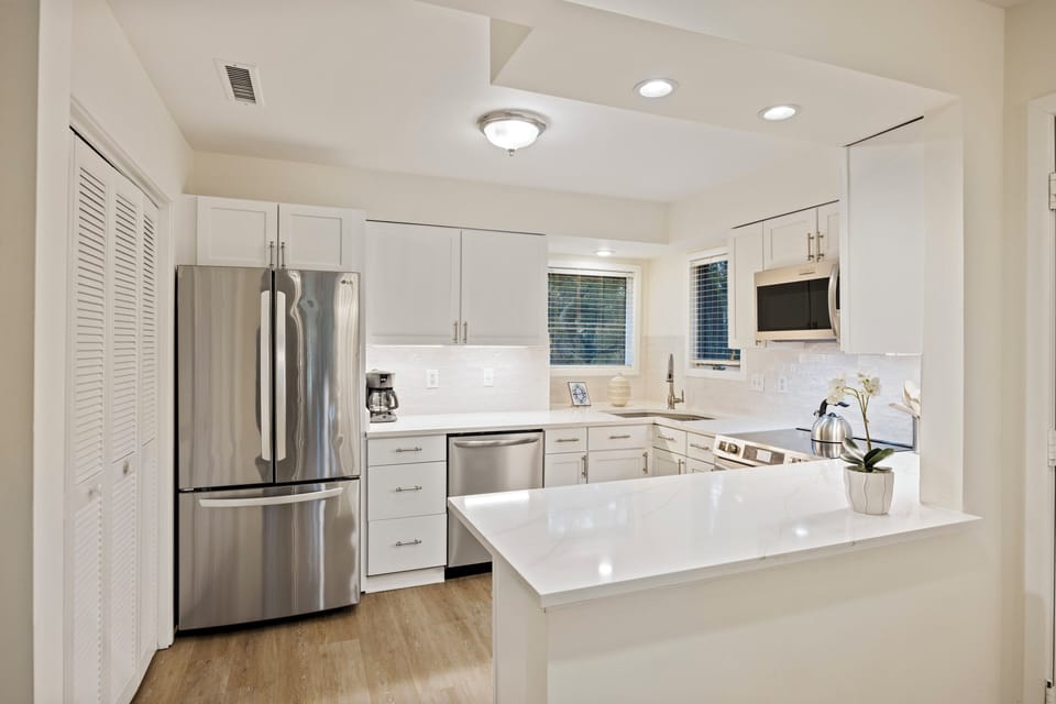 Fully equipped kitchen