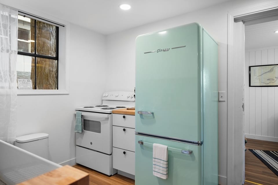 Downstairs kitchen