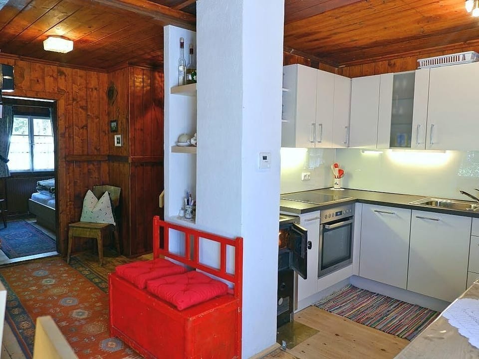 Deluxe Cottage, Mountain View | Living area