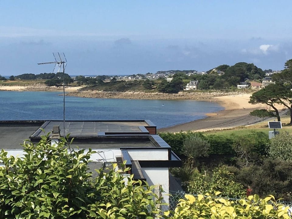 Beach/ocean view