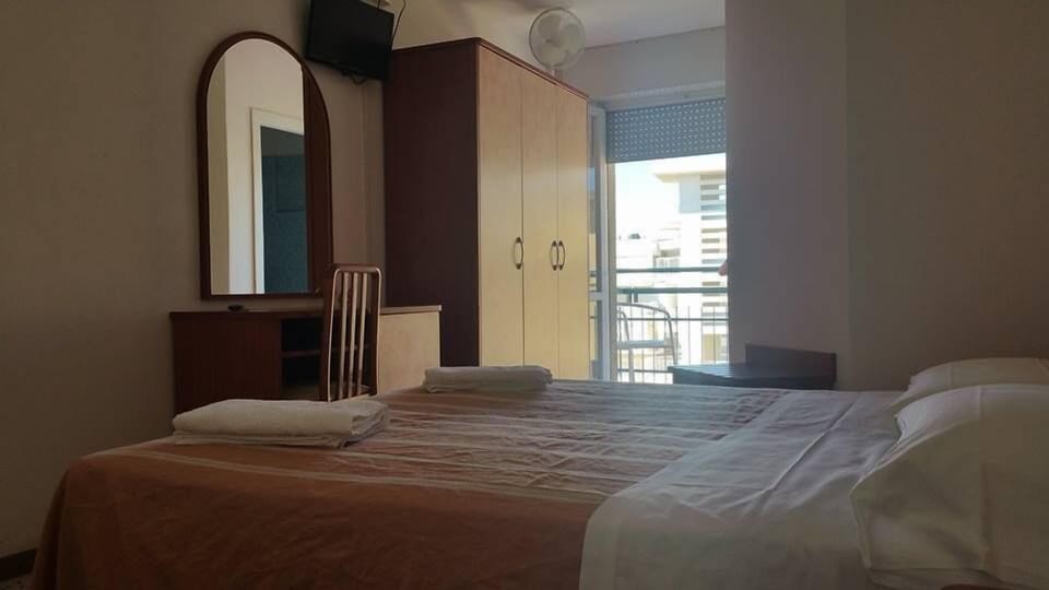 In-room safe, desk, free WiFi, bed sheets