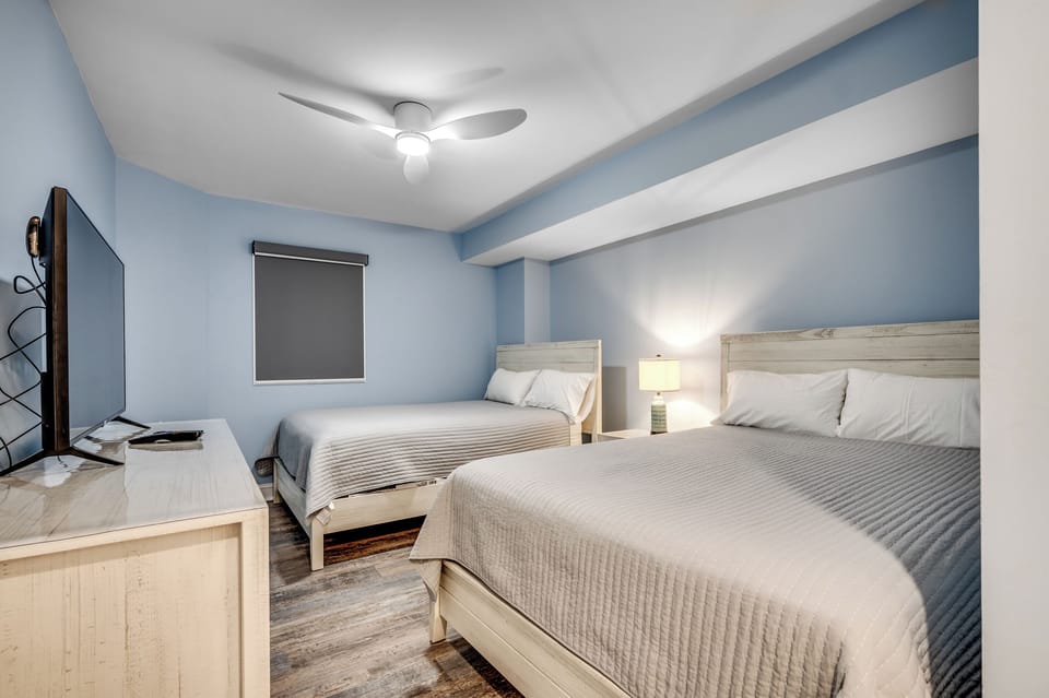 Guest bedroom 2