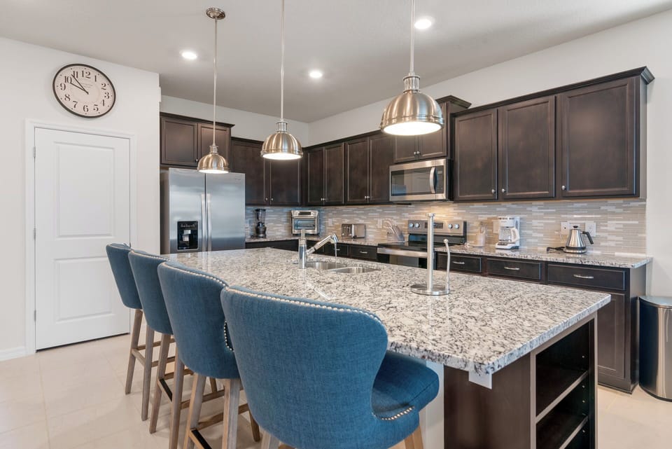 Full Size Kitchen with Basic Kitchen Starter Essentials and Bar Stool Seating