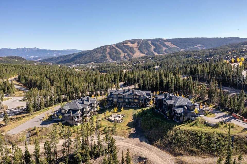 Condo, 2 Bedrooms | Aerial view
