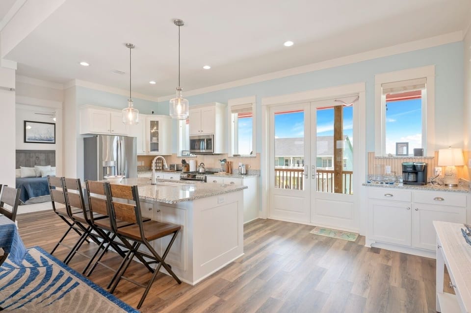 House, 4 Bedrooms | Private kitchen | Coffee/tea maker, fridge, oven