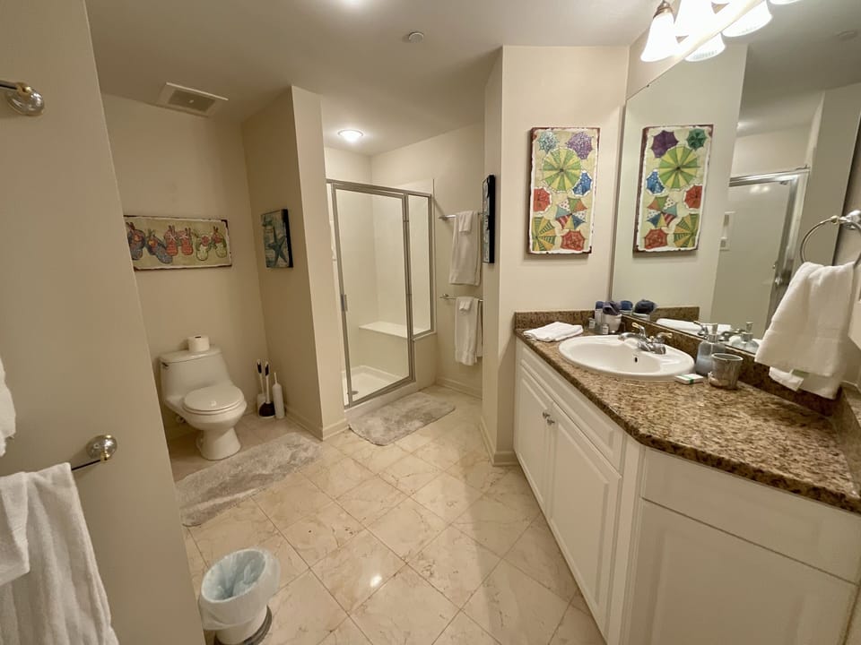 Corner Oceanfront 16th Floor Beauty With Access To All Amenities 4 Bedroom Condo Apartment in South Carolina