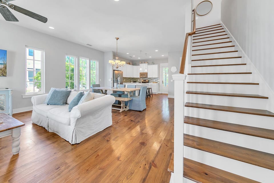 Living room to kitchen