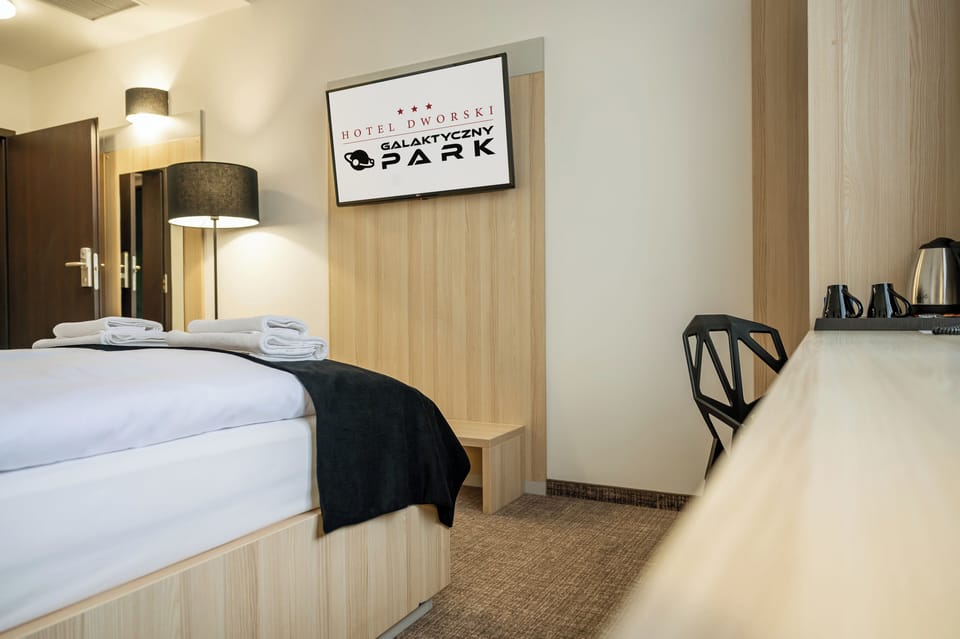 Comfort Double Room | In-room safe, desk, laptop workspace, free WiFi