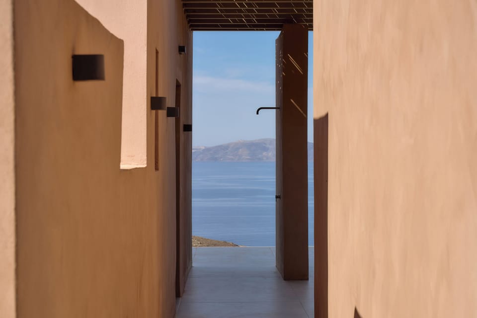 Discover the enchanting grounds on the doorstep.