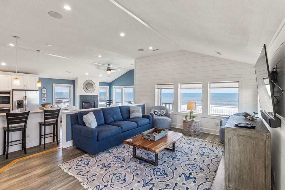 Top Level Living Area