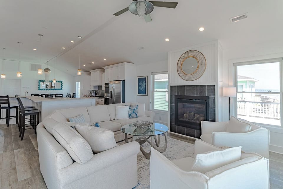 Top Level Living Area