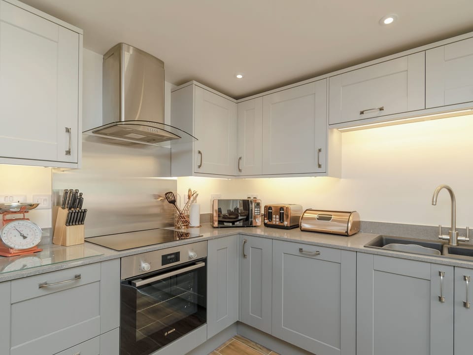 Well equipped kitchen/ dining room | The Forge - The Forge and Seaview Cottage, Grinkle, near Staithes