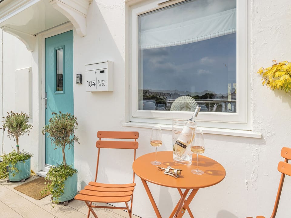 Terrace | Ty Mor, Abersoch