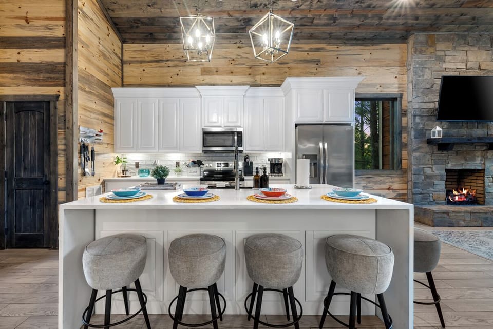 Plenty of seating to gather around while dinner is in the oven!