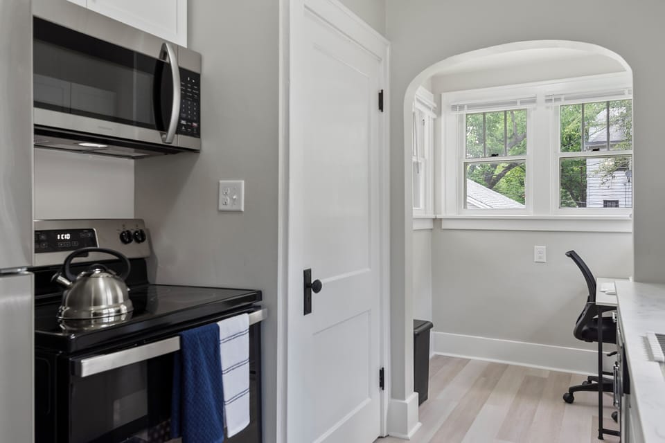 Brand new full-sized stainless steel appliances