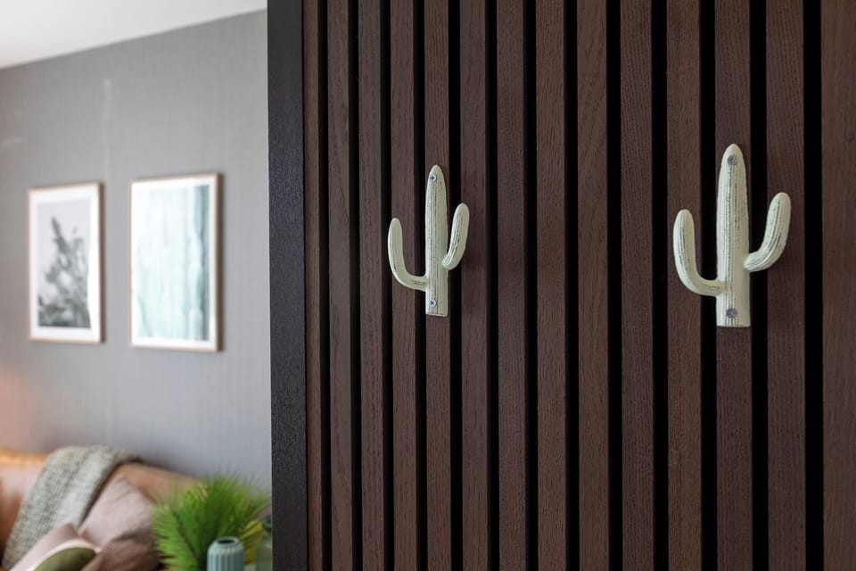 Decorative details