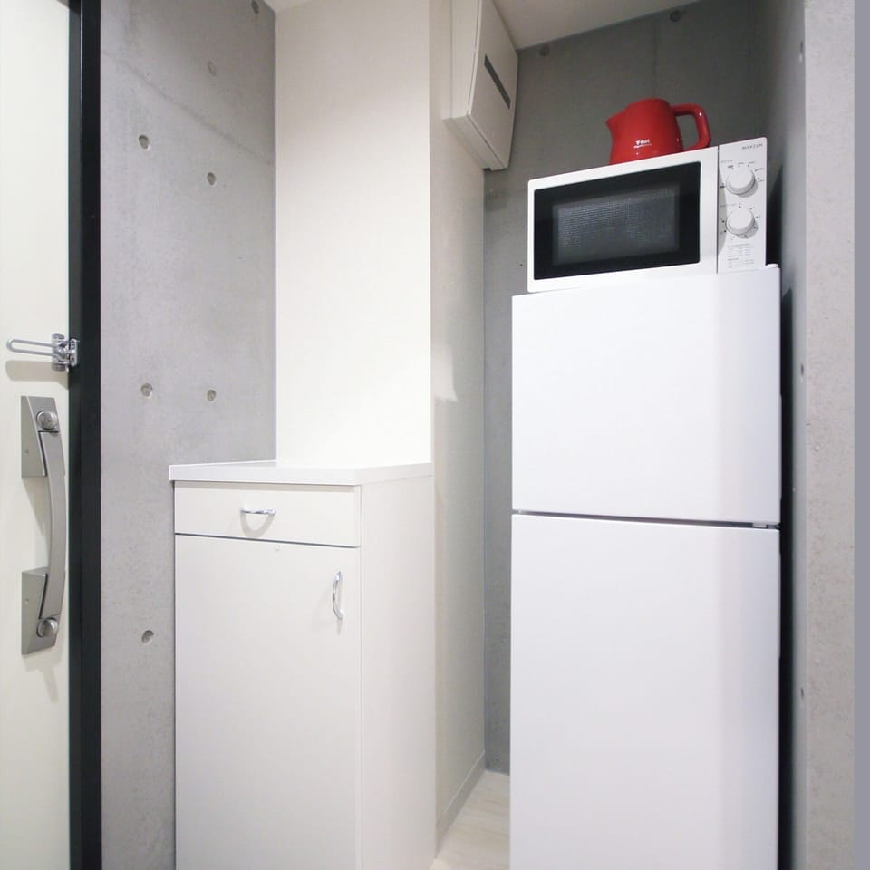 A large-capacity 2-door refrigerator with freezer is installed. We can accommodate long-term stays with plenty of time.