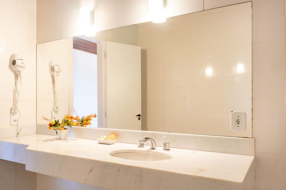 Superior Studio | Bathroom sink