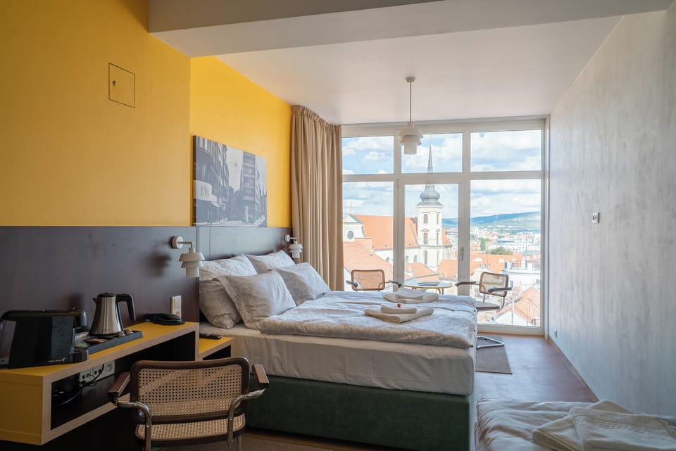 Panoramic Room, Multiple Beds, City View, Executive Level | Premium bedding, Tempur-Pedic beds, minibar, in-room safe