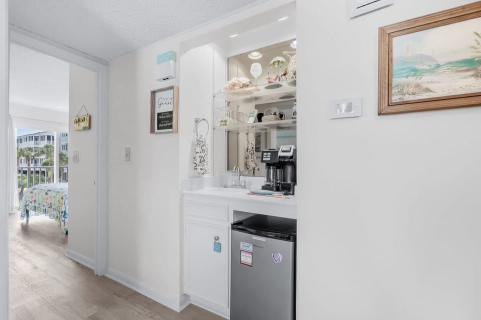 Kitchenette