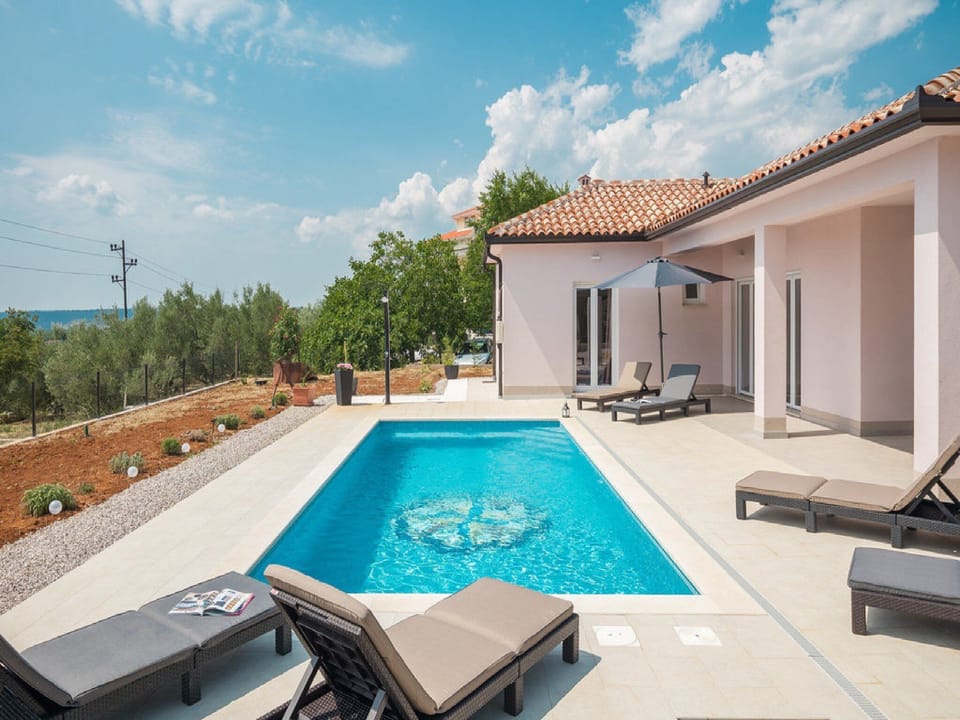 Villa (Villa Tomicich - Three Bedroom Villa ) | Pool