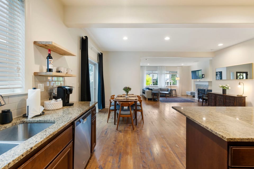 House | 3 bedrooms, high-speed internet