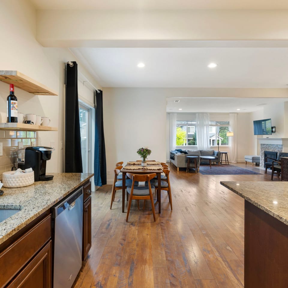 House | 3 bedrooms, high-speed internet