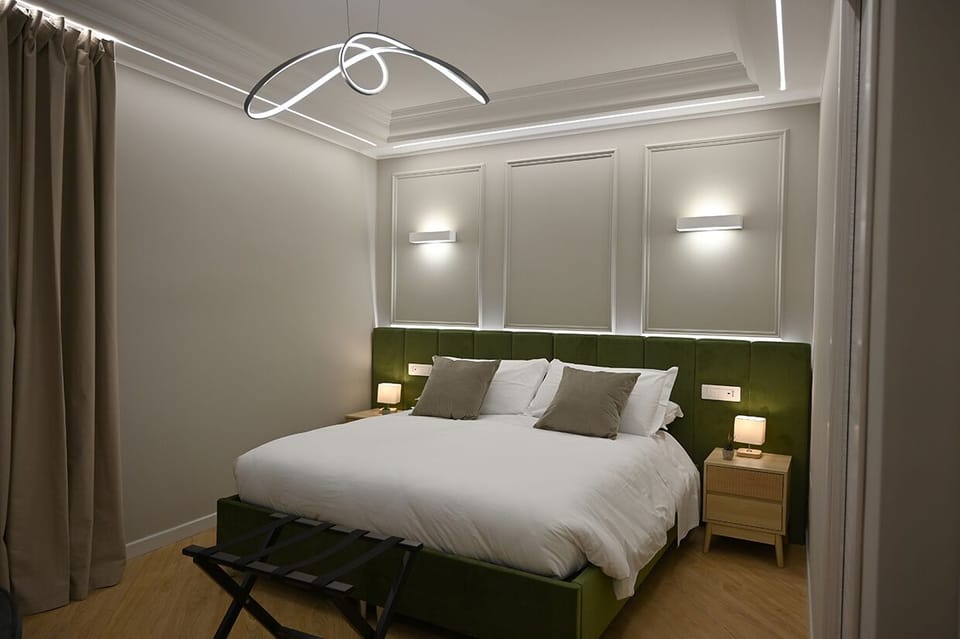 Superior Double or Twin Room | Premium bedding, down comforters, memory foam beds