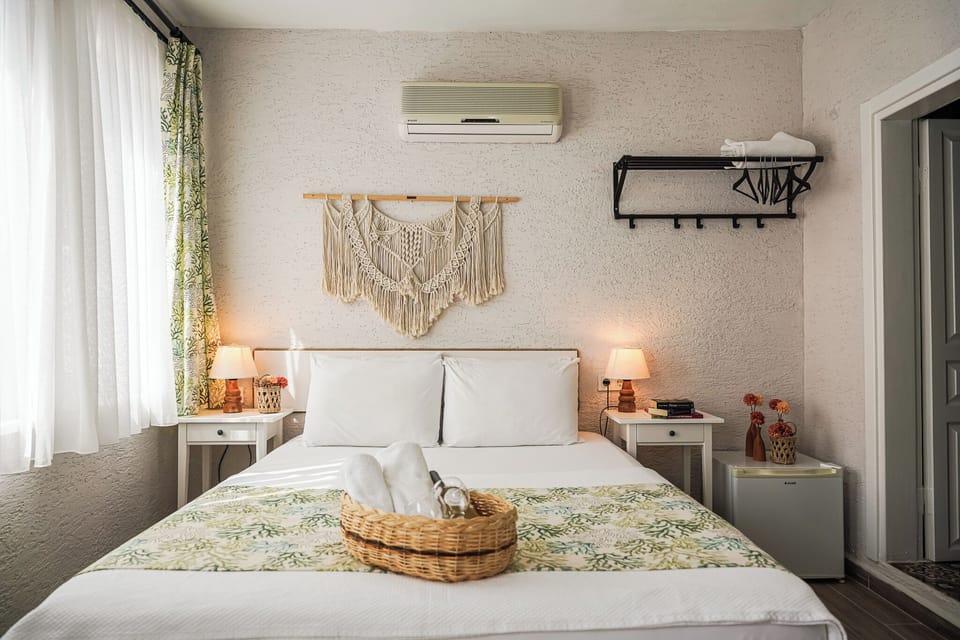 Standard Quadruple Room | Egyptian cotton sheets, premium bedding, free WiFi, bed sheets