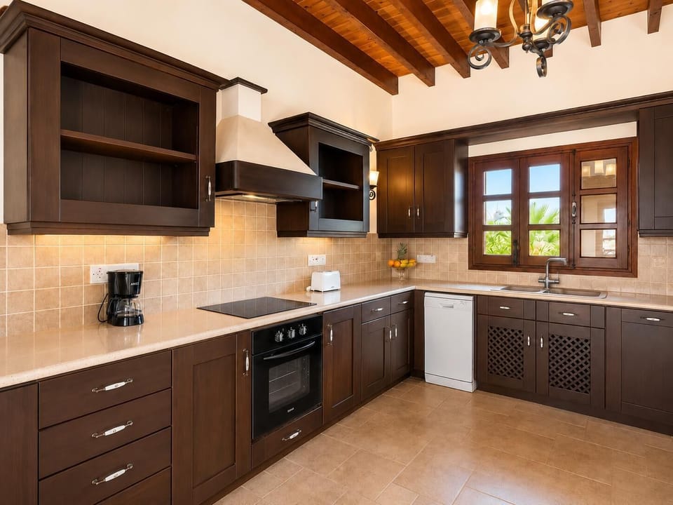 Equipped kitchen