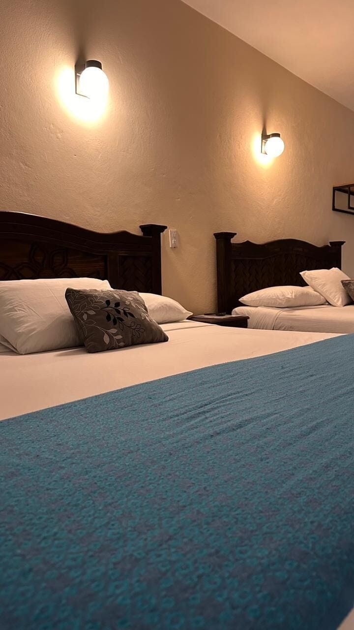 Comfort Quadruple Room | Iron/ironing board (on request), WiFi (free), bed sheets
