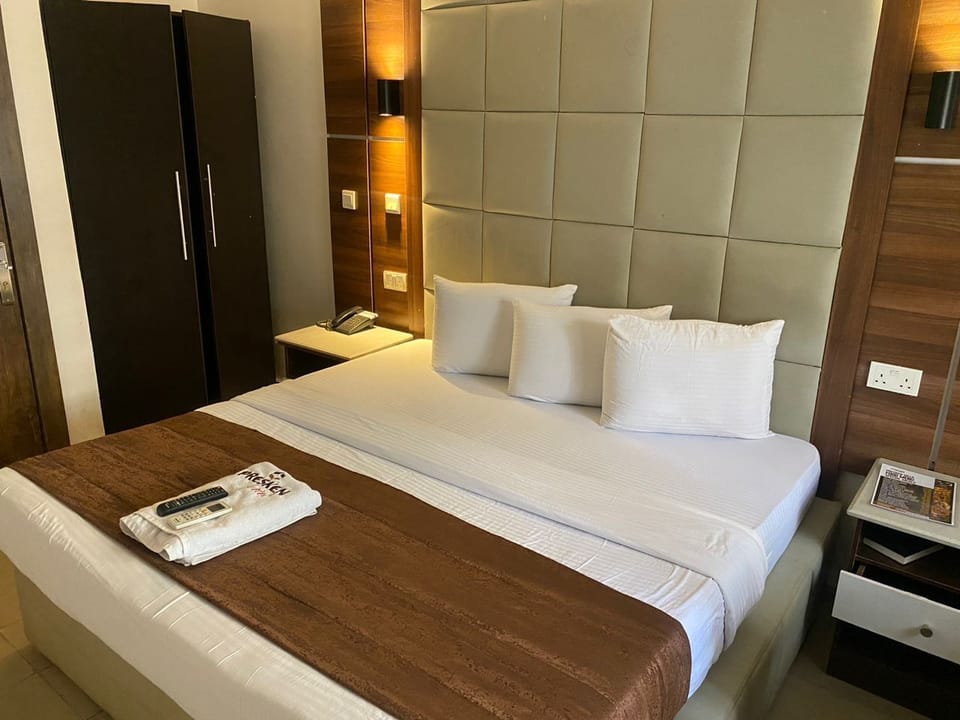 Executive Room | Laundry
