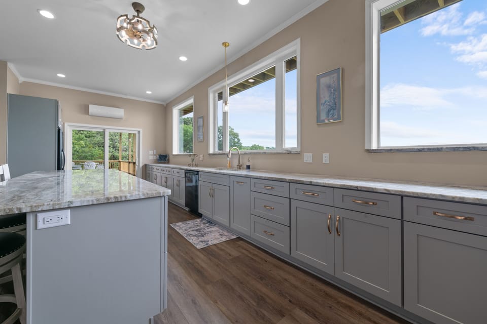 Full Kitchen - Downstairs