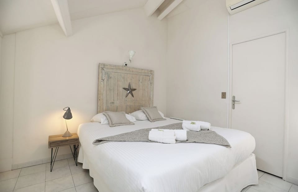 Bedroom n°2