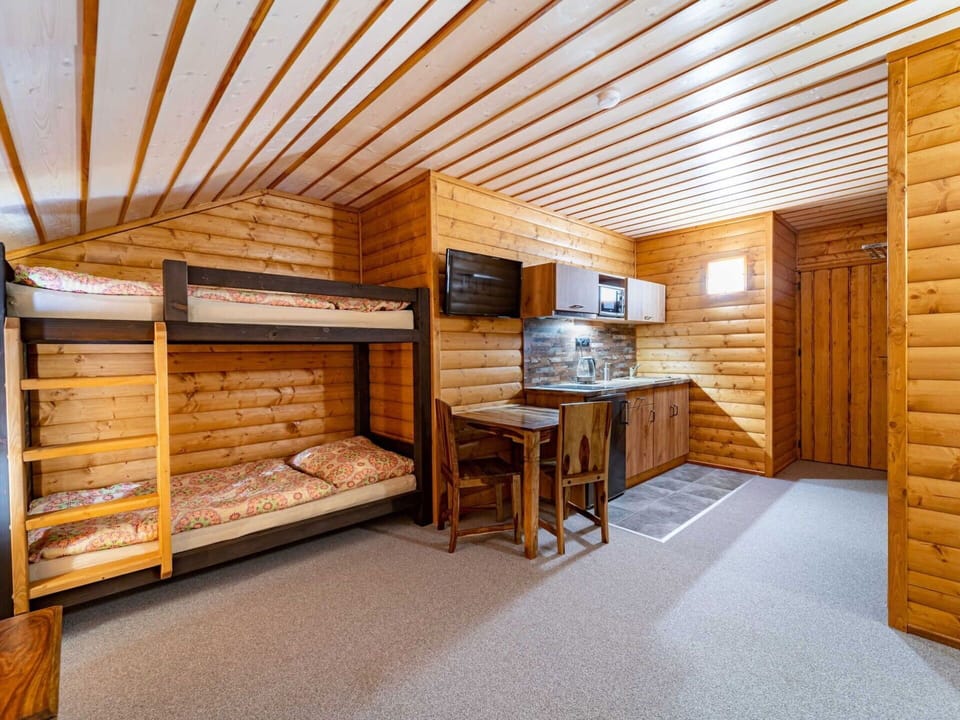 Furniture, Property, Building, Wood, Interior Design, Flooring, Floor, Wood Stain, Hardwood, House