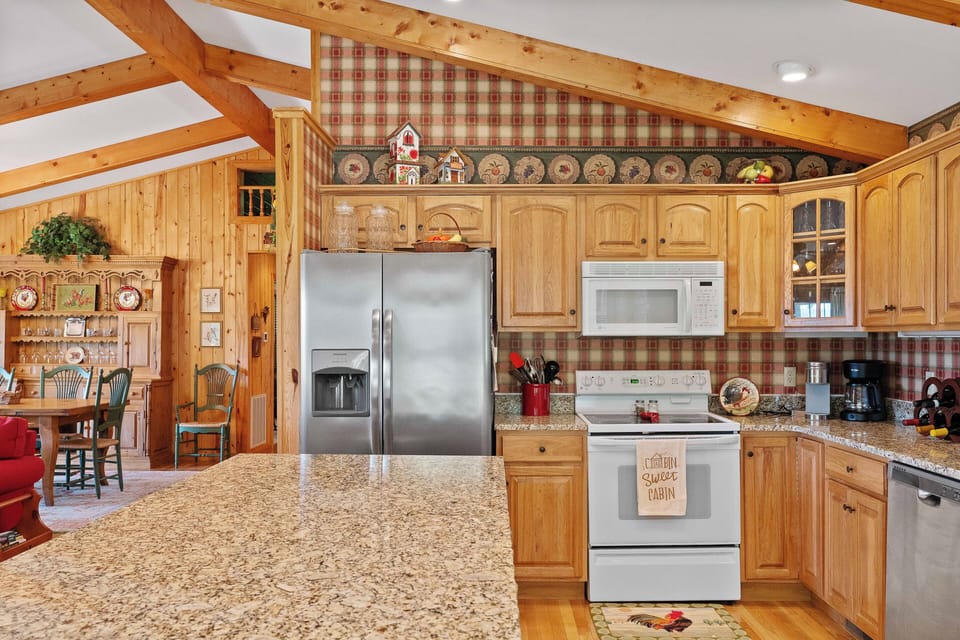 Kitchen, Main Level