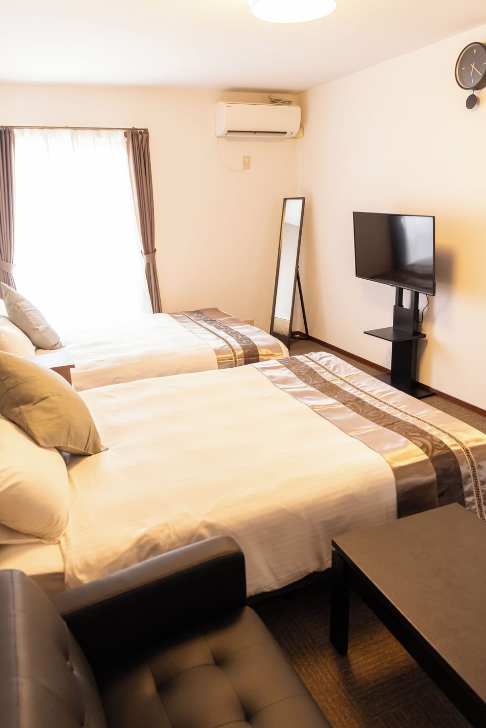 Basic Quadruple Room | Free WiFi