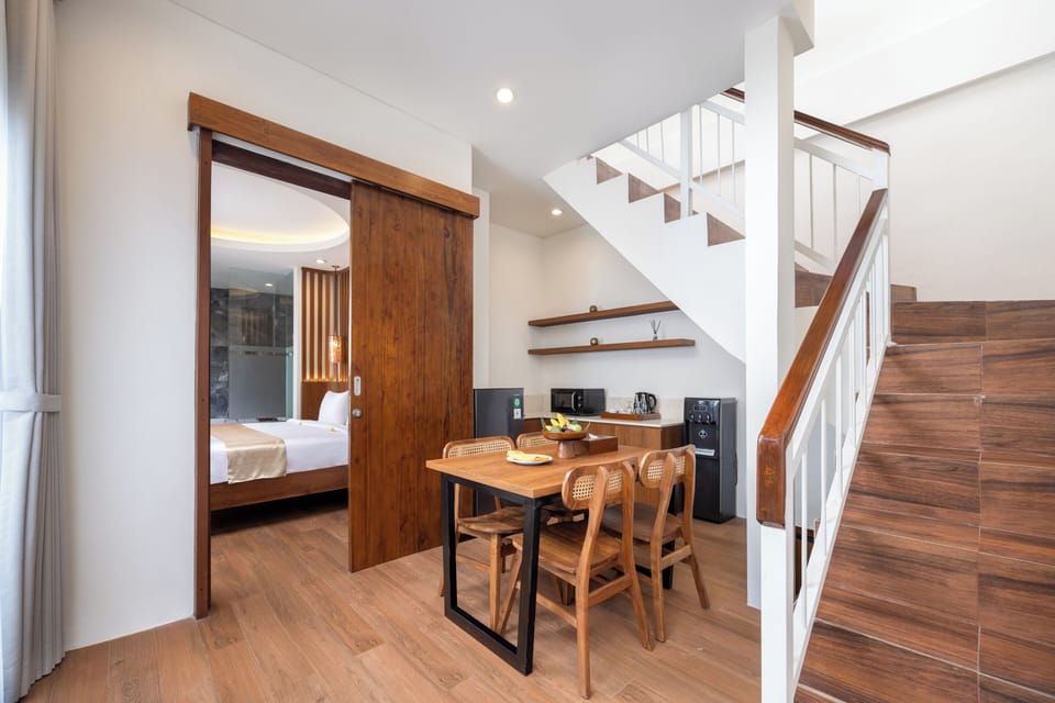 Villa, 2 Bedrooms, Pool View | Free WiFi, bed sheets